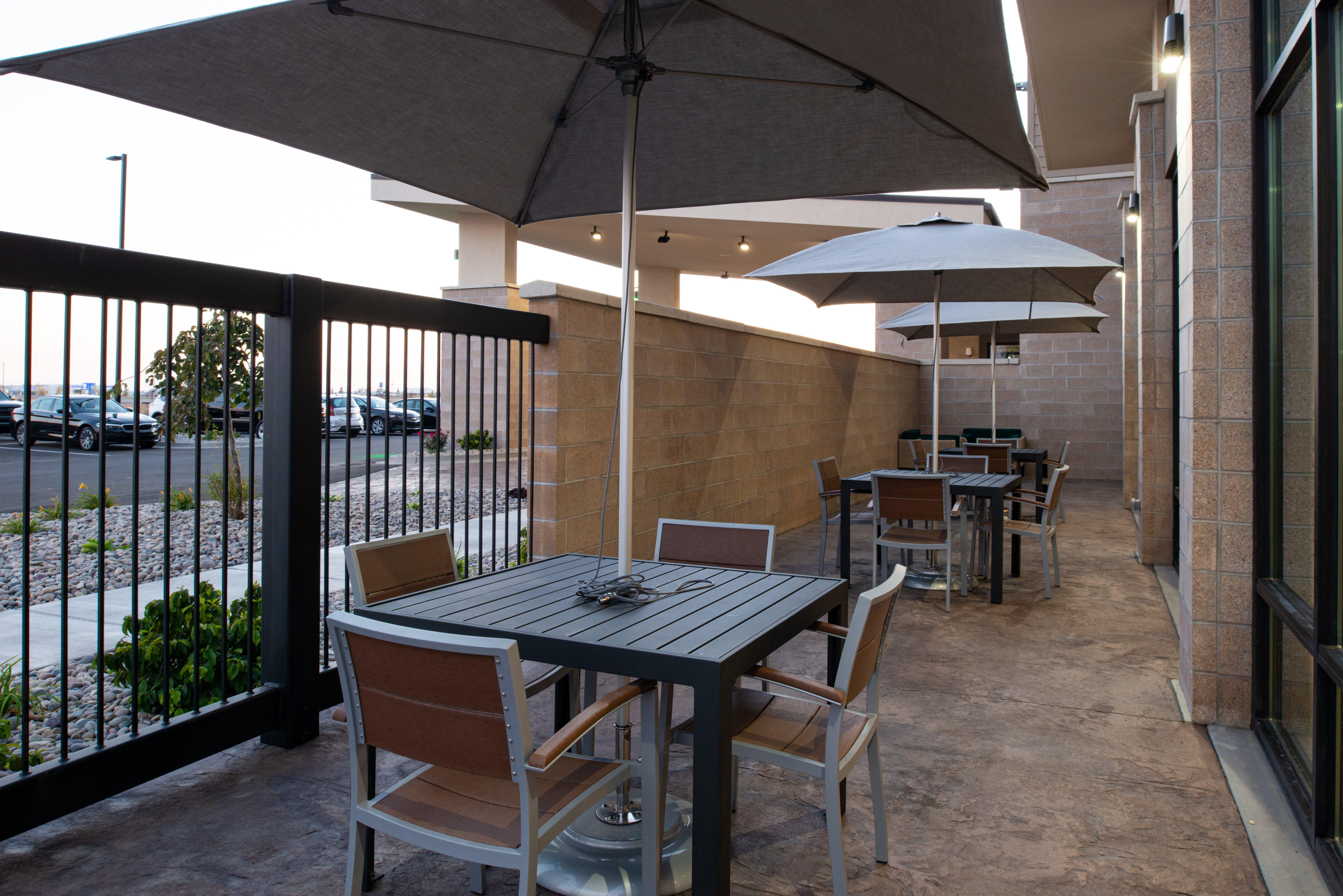 Holiday Inn & Suites - Idaho Falls By Ihg Exterior photo